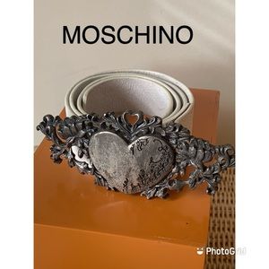 Rare Vintage MOSCHINO White Leather Pewter Heart Buckle Belt sz. 90 Italy